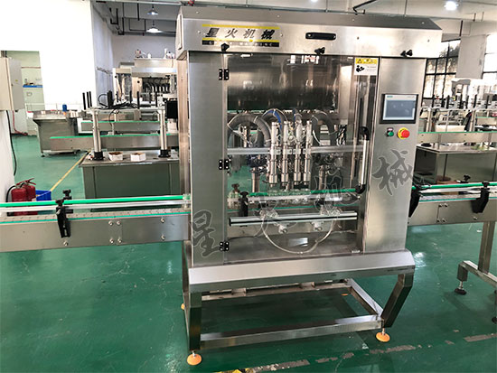 全自動醬類灌裝機設備展示